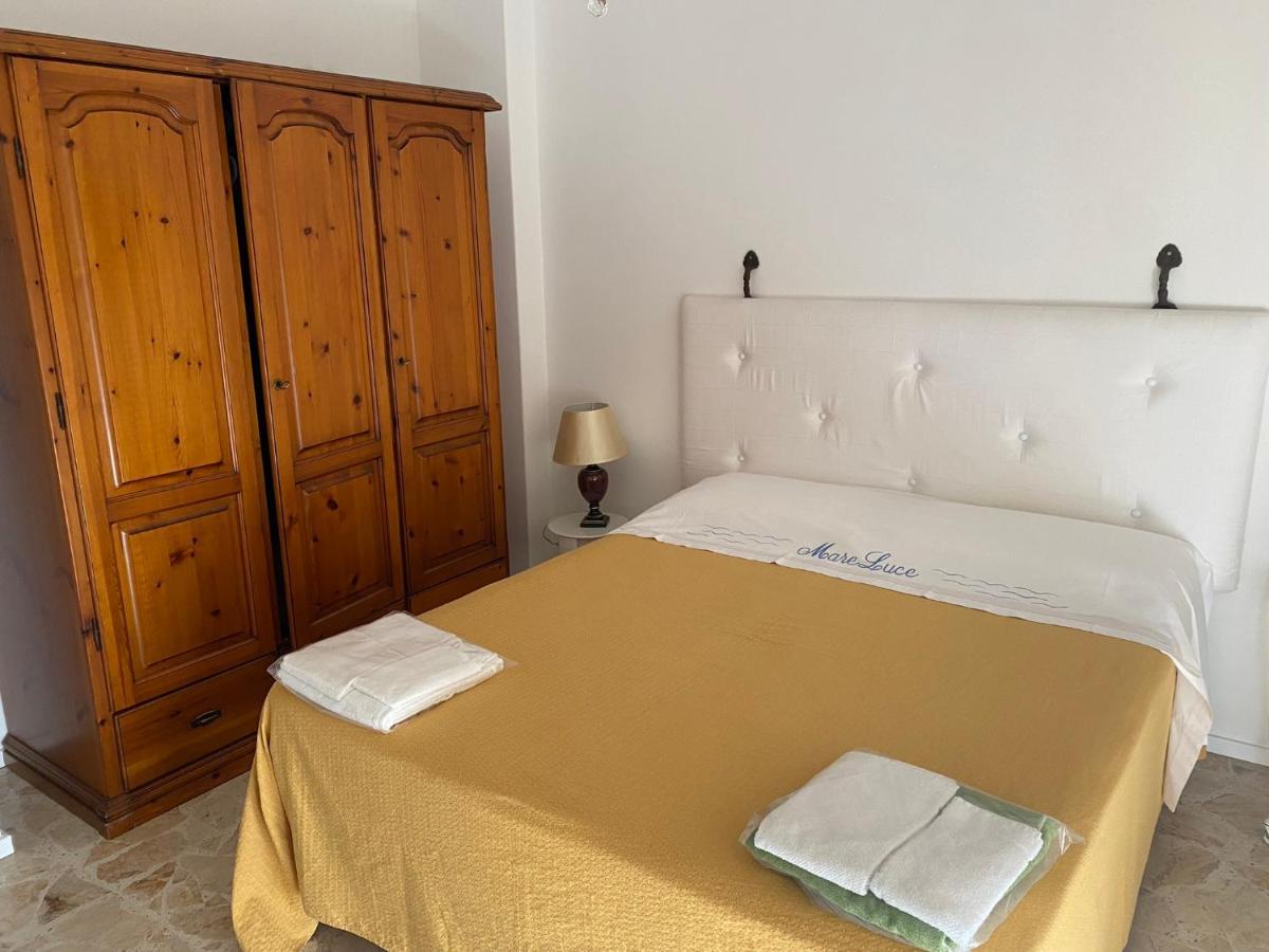 Mareluce Apartamento Letoianni Exterior foto