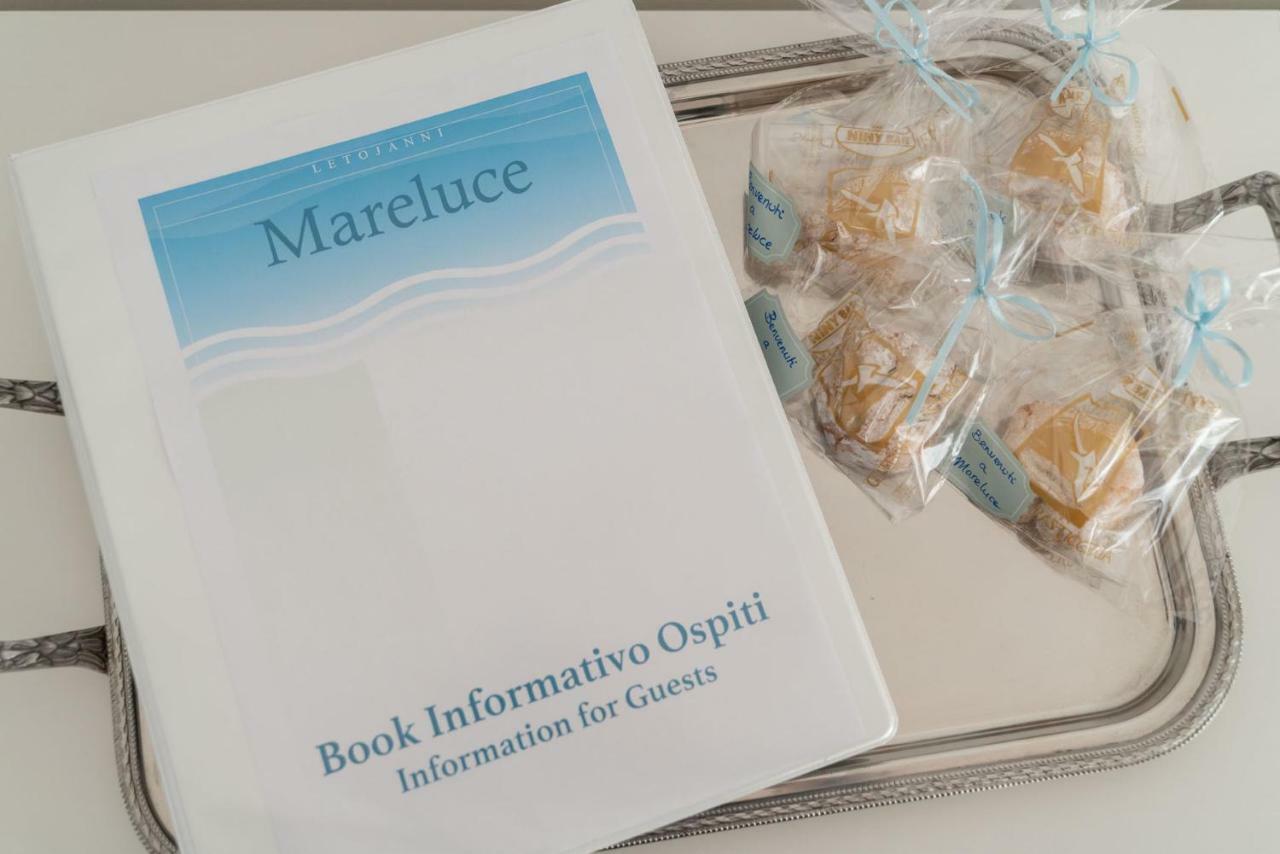 Mareluce Apartamento Letoianni Exterior foto